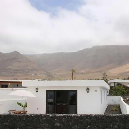 Holiday home Sleeps 4 Wifi *